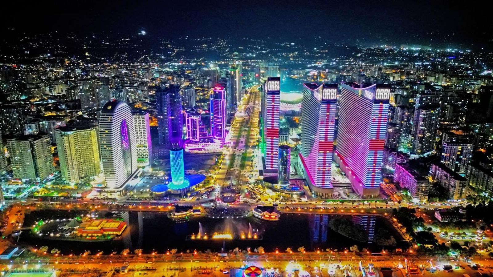 Panorama Seaview Batumi Lux Orbi City Dış mekan fotoğraf